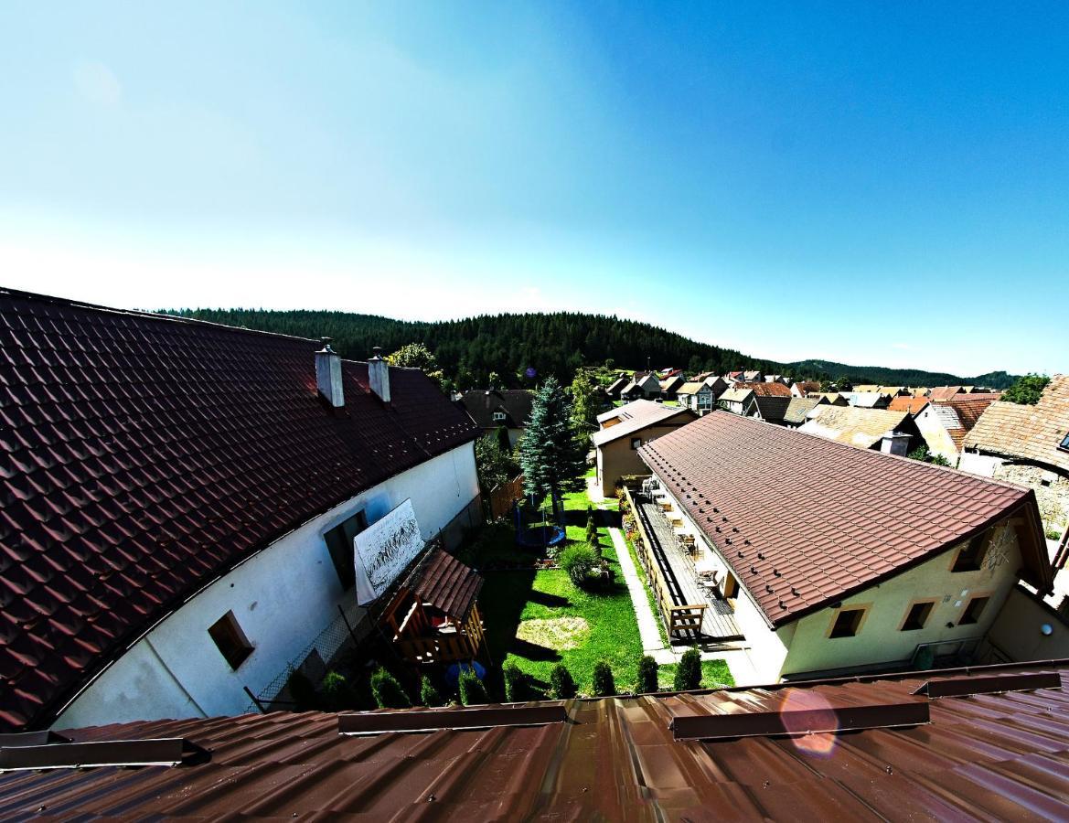 Vila Rhea Vazec Exterior photo